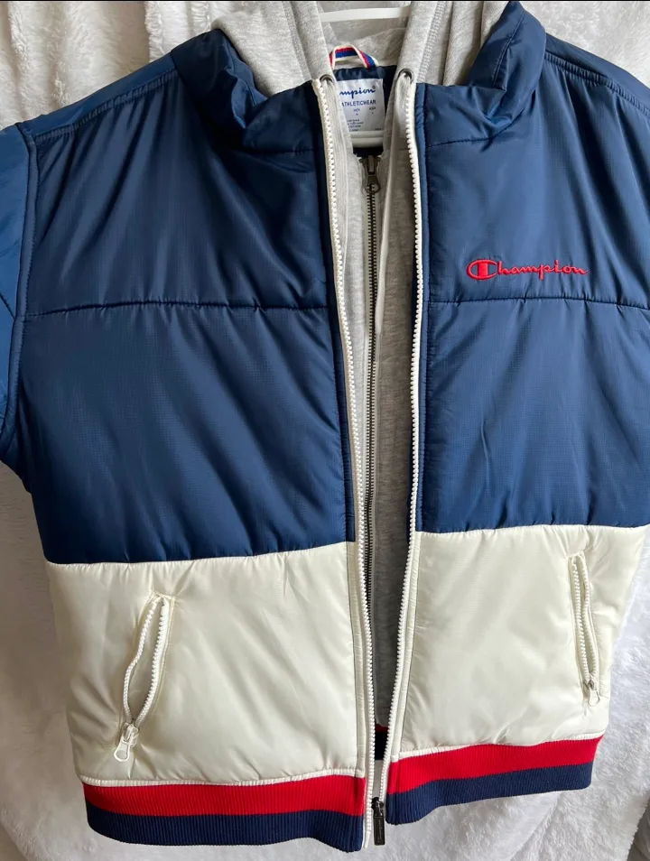 Champion Puffer Jacket – Navy/White with Hoodie Insert image indicator(3)