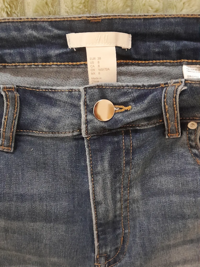 H&M Denim Jeans - Size 8 image indicator(2)