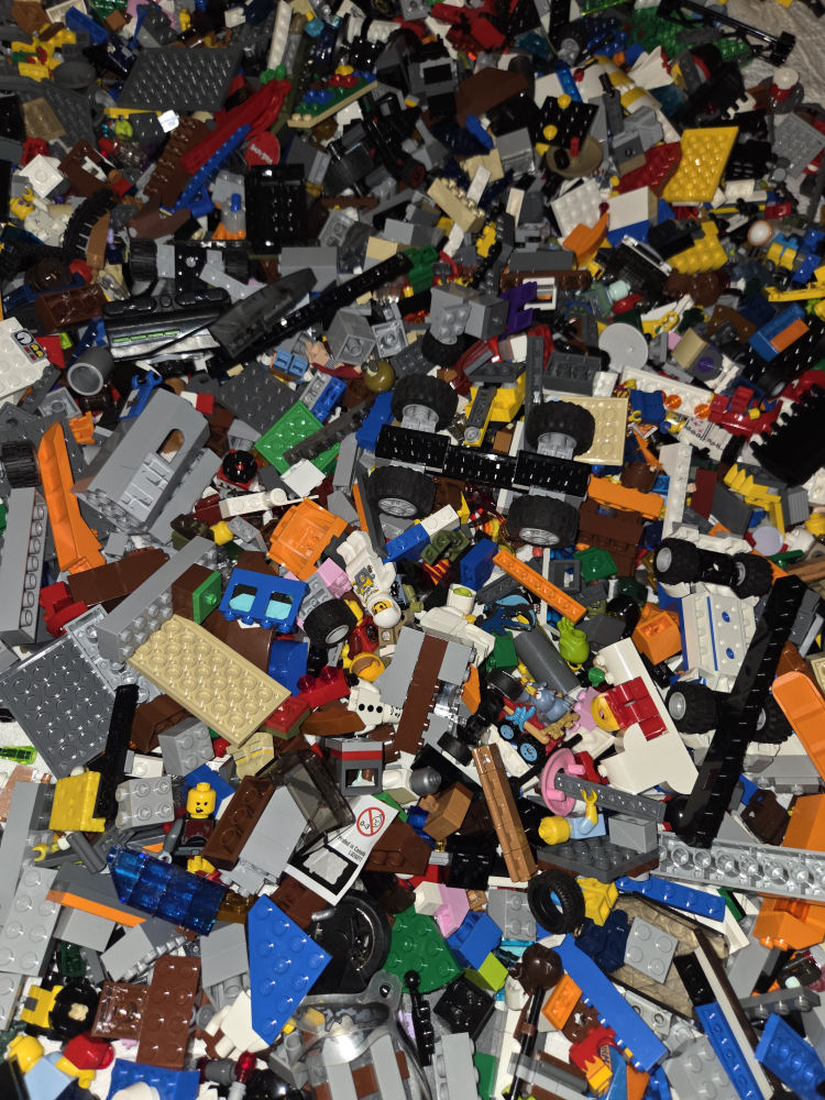 Large Lot of LEGO Bricks & Pieces - photo 3