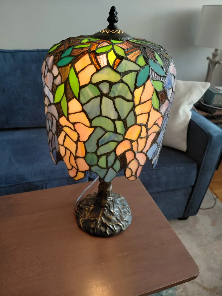 Stained Glass Table Lamp image indicator(2)