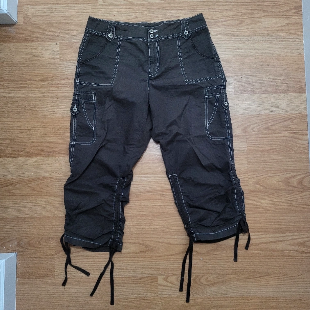 Capri Cargo Pants, Brown, Size 8 y2k - photo 3