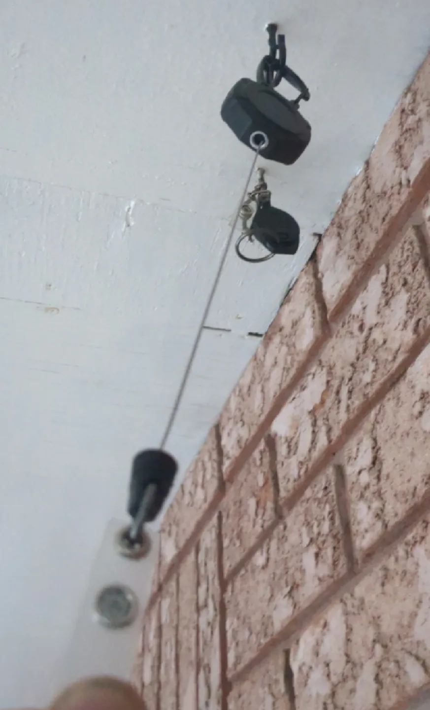 Black Retractable Badge Holder Reel image indicator(3)