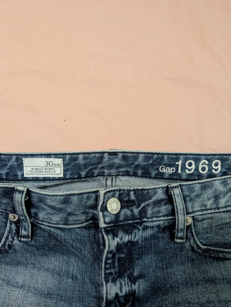 Gap 1969 Always Skinny Jeans Size 30 image indicator(9)