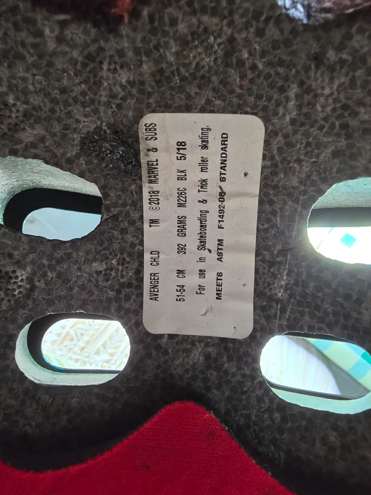 Avengers Child Helmet 51-54 cm image indicator(4)