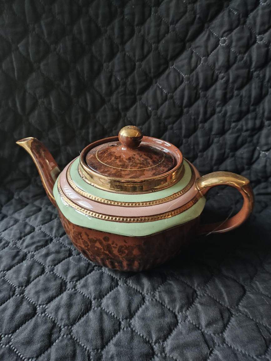 Vintage Arthur Wood Teapot Made In England Stamped 4521