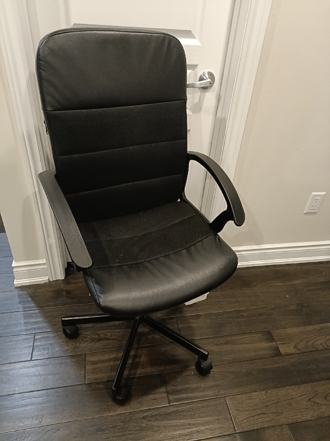 Office Desk and Black Office Chair IKEA - photo 2