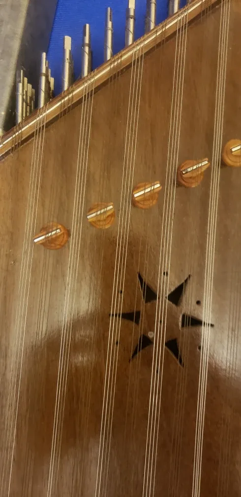 Hammered Dulcimer with Case Centaur thumbnail