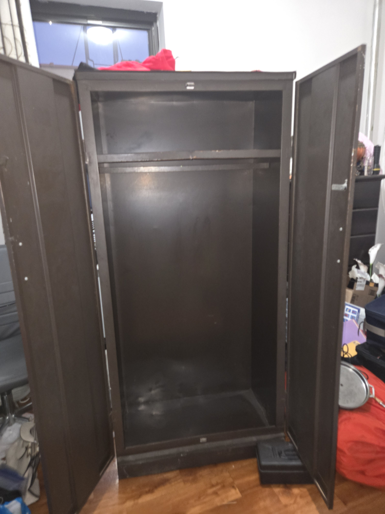 Metal Wardrobe Cabinet with Mirror - photo 2