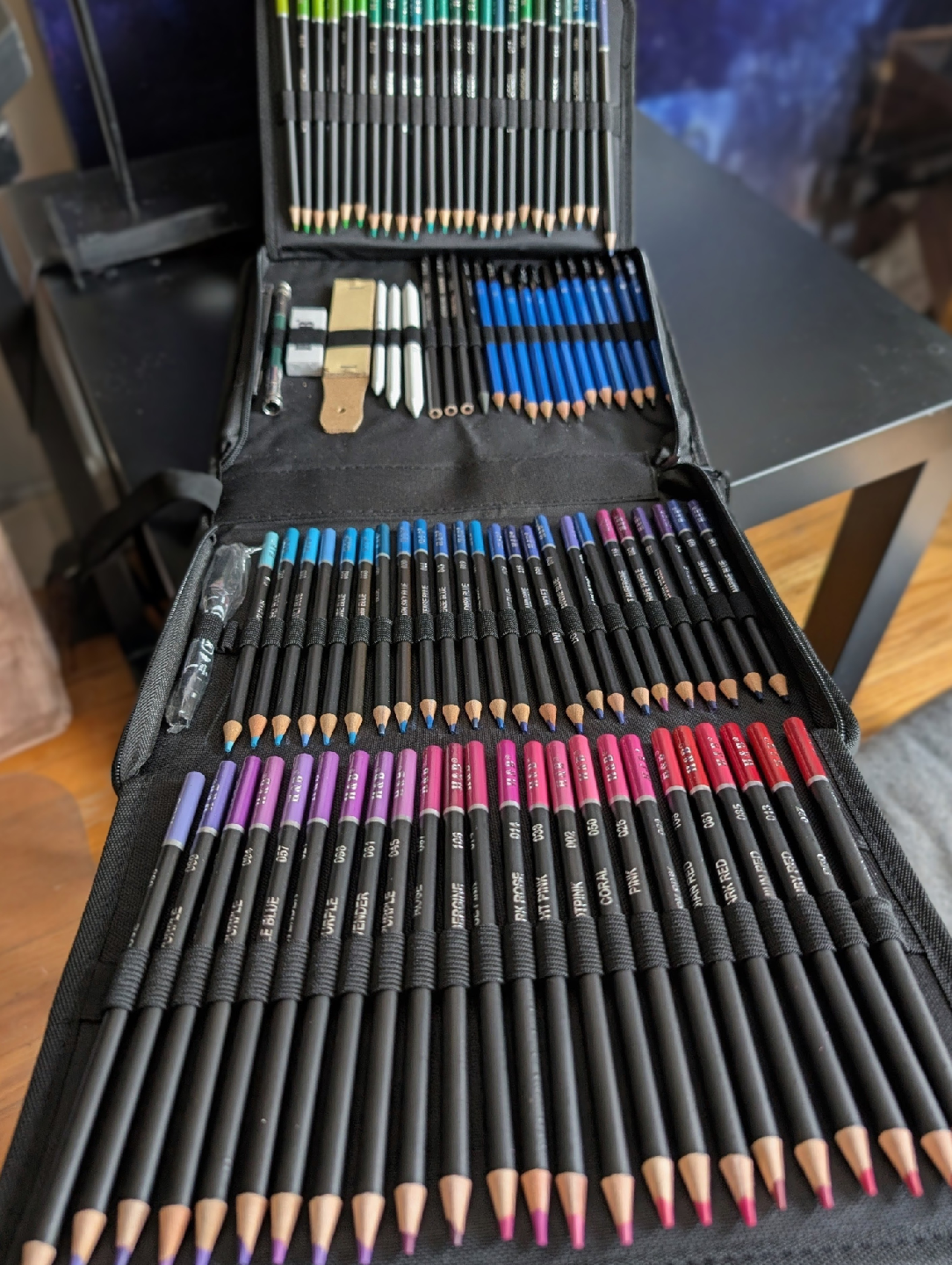H&B 144 Piece Pencil Crayon and Drawing Pencil Set