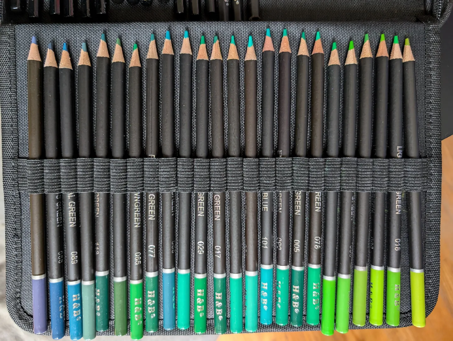 H&B 144 Piece Pencil Crayon and Drawing Pencil Set image indicator(6)