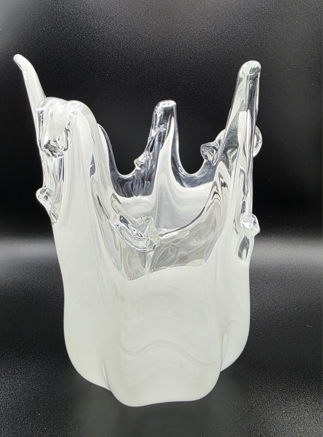 White Murano Style Glass Vase 7 inch tall - photo 2