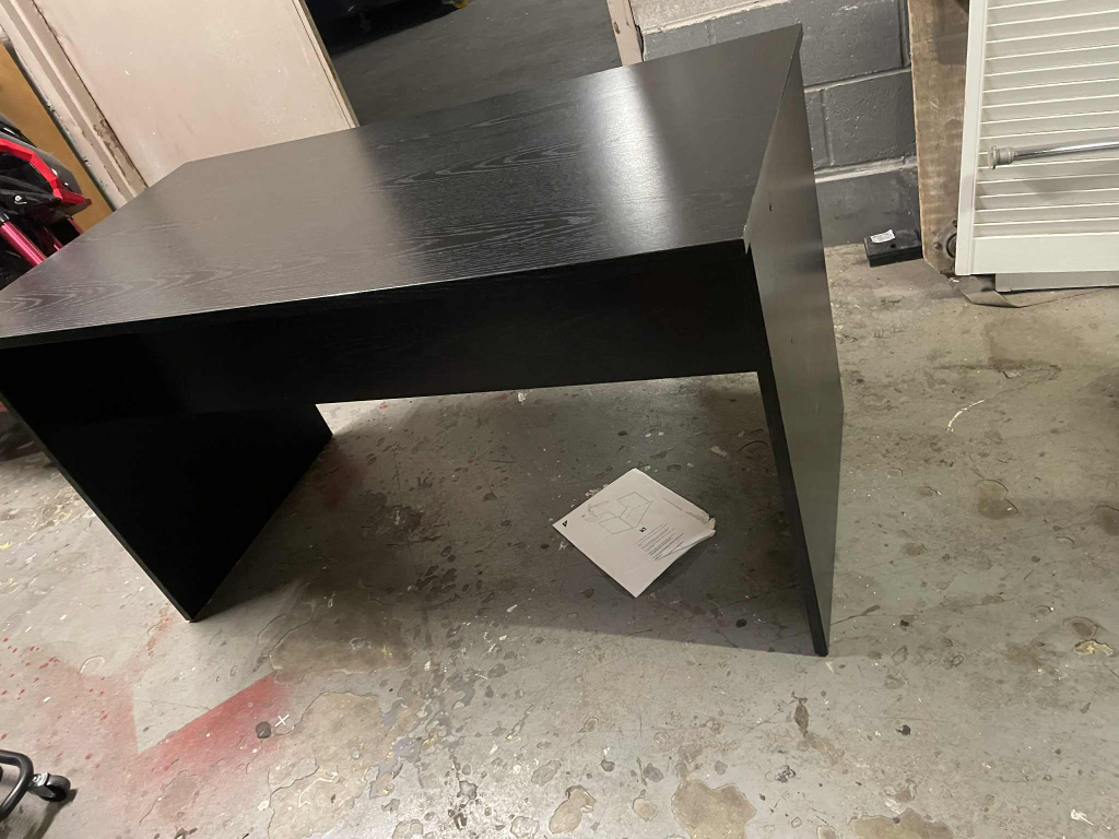 Wooden Office Desk - photo 4