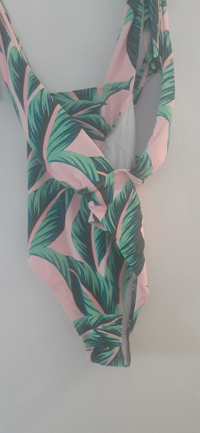 Leaf Print One-Piece Swimsuit thumbnail