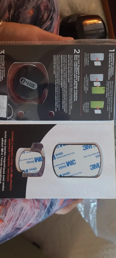 Tech1 Magnetic Vent Mount - New in Box! image indicator(3)