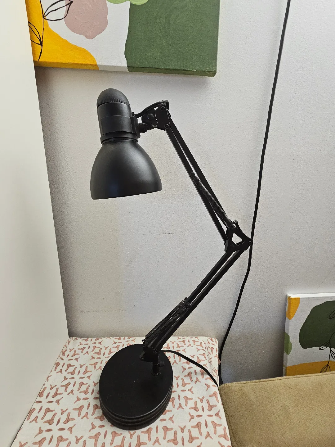 Electric Black Desk/ Work Lamp image indicator(2)