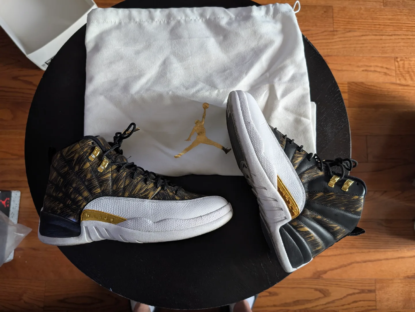 Jordan 12 Retro Wings size.10.5 image indicator(2)