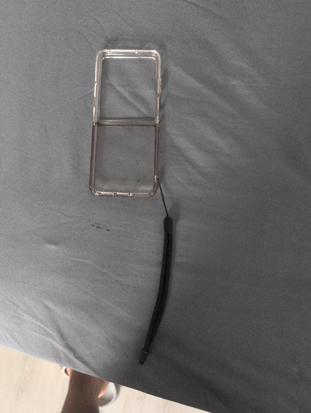 Motorola razor 2025 case thumbnail