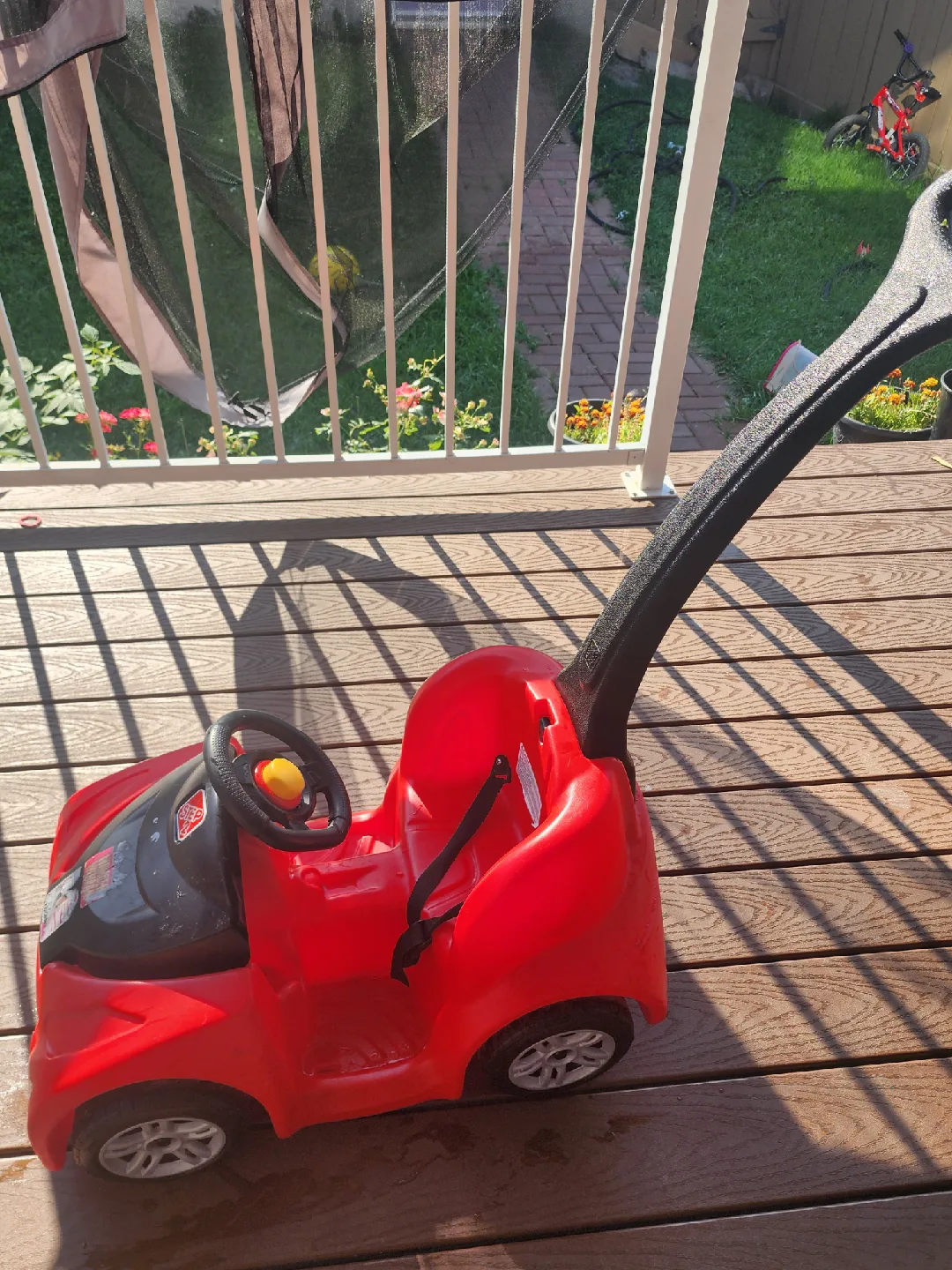 Step2 Whisper Ride Touring Wagon - Red image indicator(2)