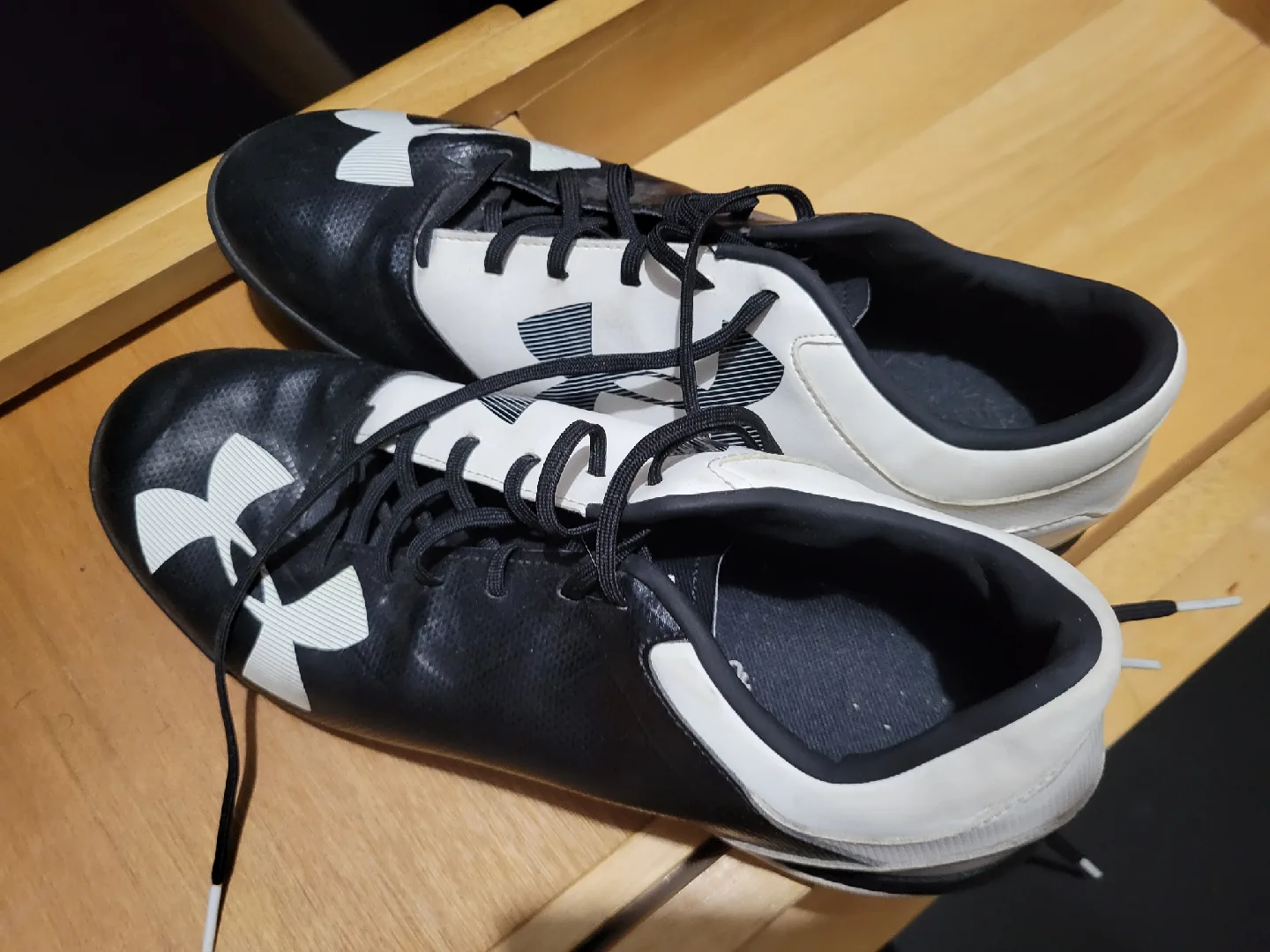 Assorted Men's Athletic Shoes - image indicator(4)