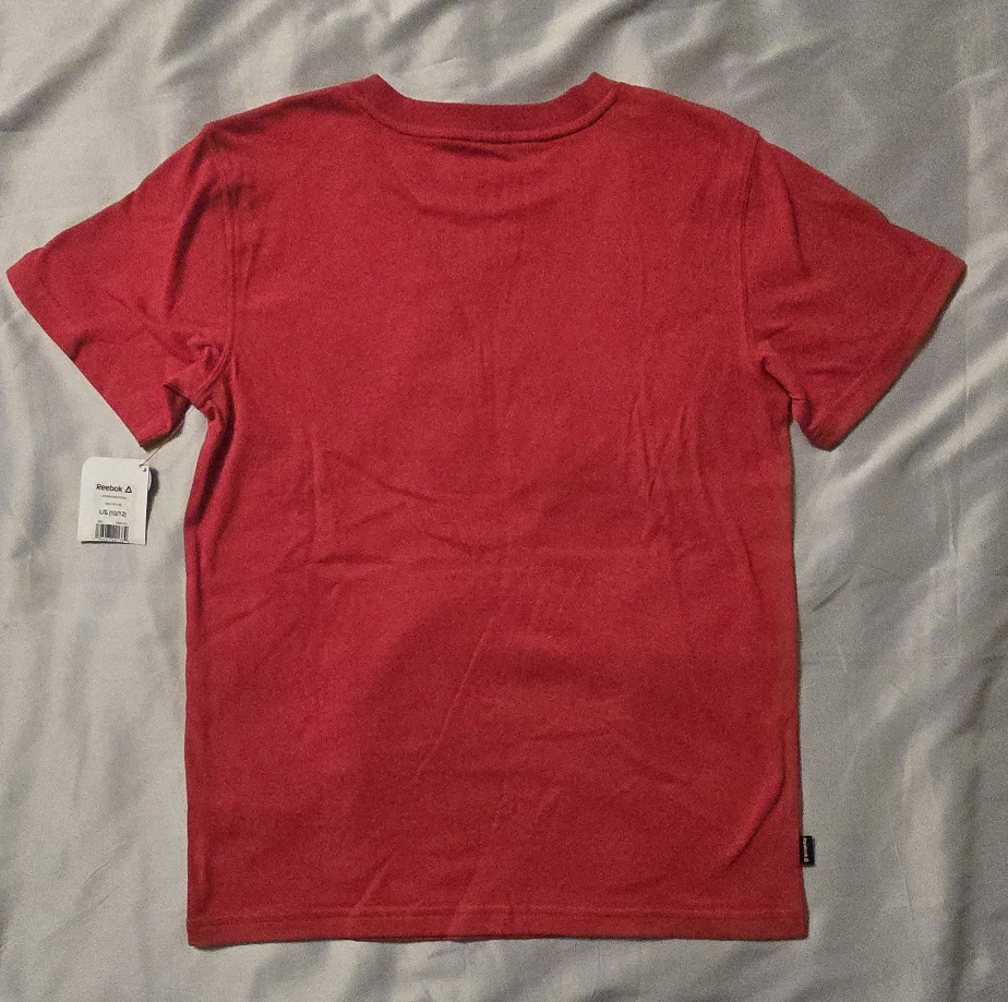 NEW! Reebok Red T-Shirt - Size 10/12 - photo 5