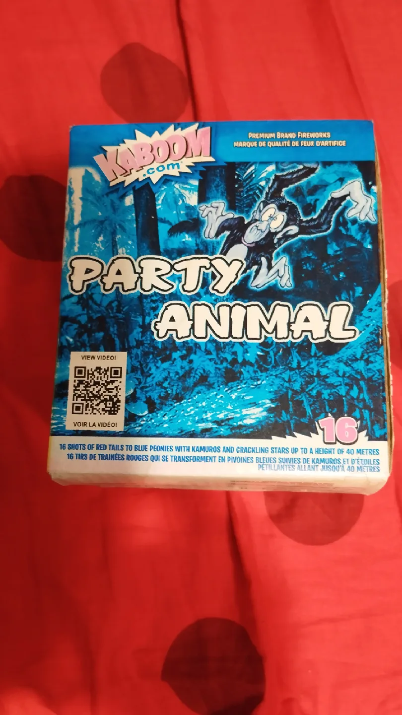 Kaboom Party Animal Fireworks - 16 Shots thumbnail