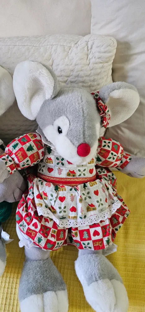 Vintage Mouse Plush Set image indicator(3)