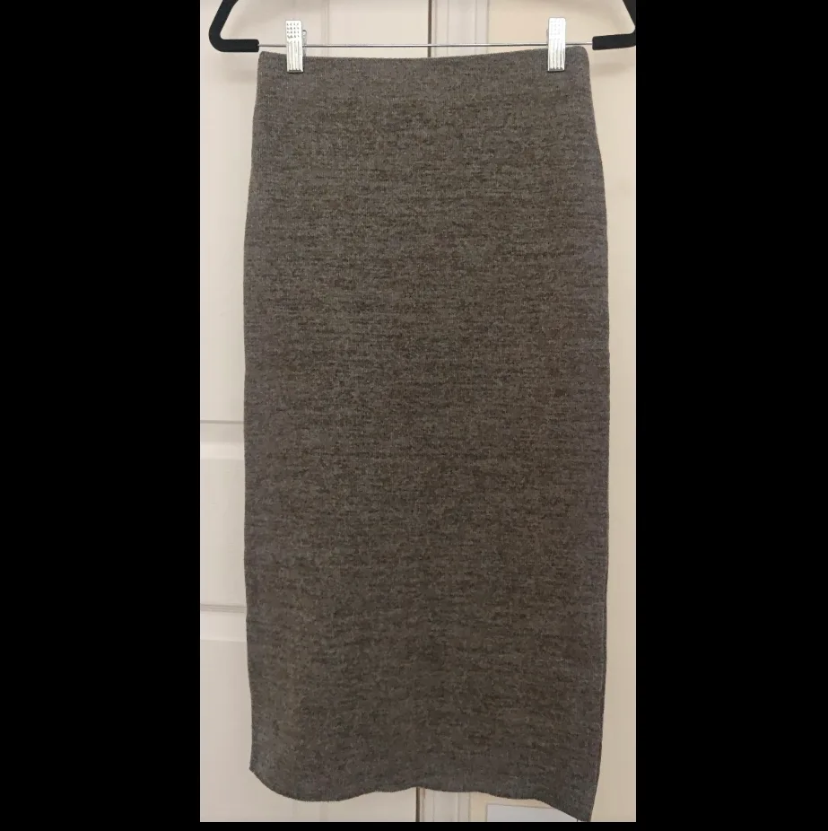 Zara Soft Pencil Skirt Size Small
