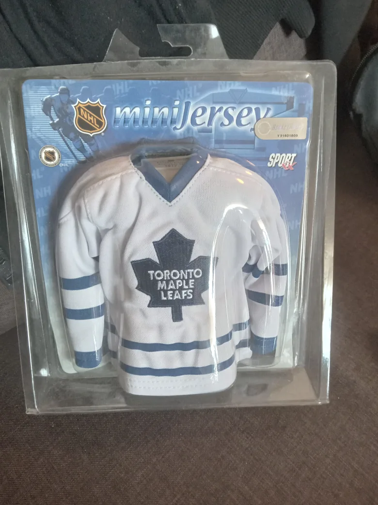 NHL Toronto Maple Leafs Mini Jersey - New in Package! thumbnail