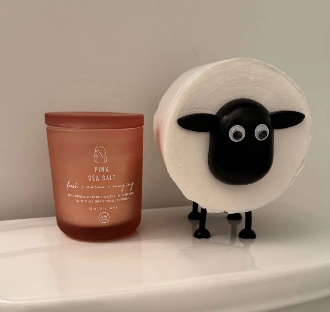 Sheep Toilet Paper Holder - Super Cute! image indicator(4)