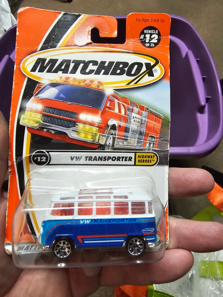 Matchbox VW Transporter #12 Highway Heroes thumbnail