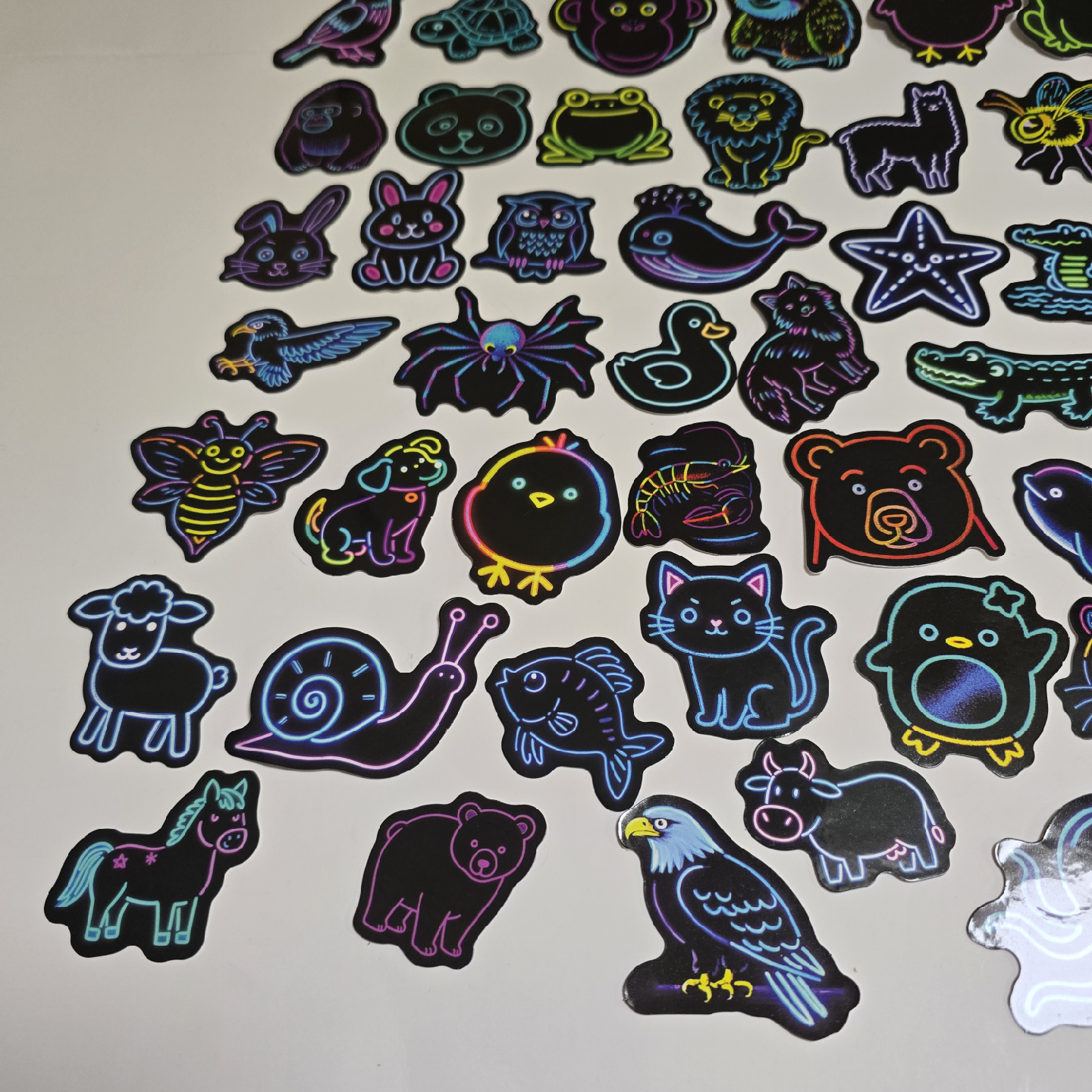 Lot of Neon Animal Vinyl stickers NEW - photo 4