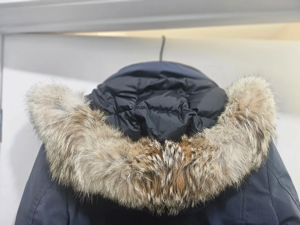 CMFR Canada Down Parka with Fur Hood image indicator(4)
