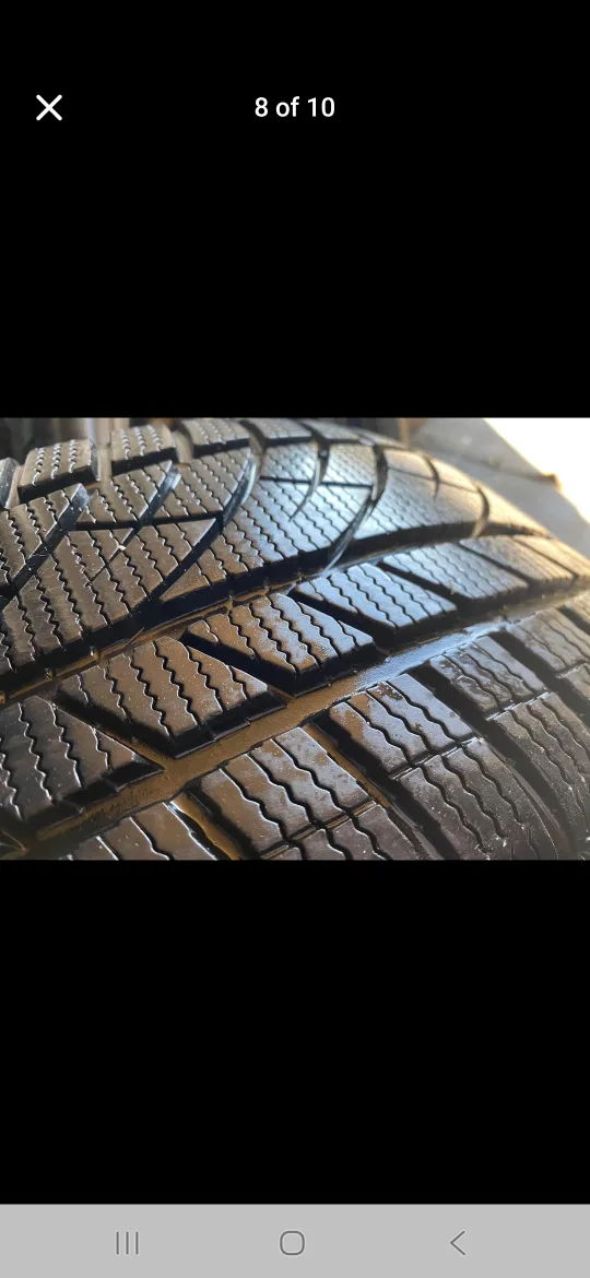 Set of 4 EVERGREEN winter tires rims (215 55 17) image indicator(8)