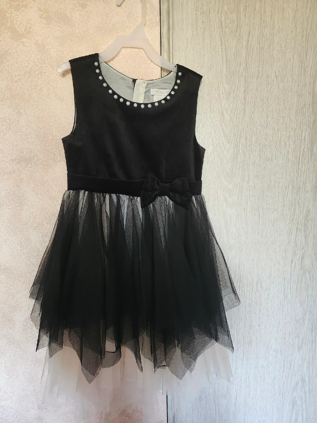 Kid Girl Dress - Black & Cream - Size 8 thumbnail