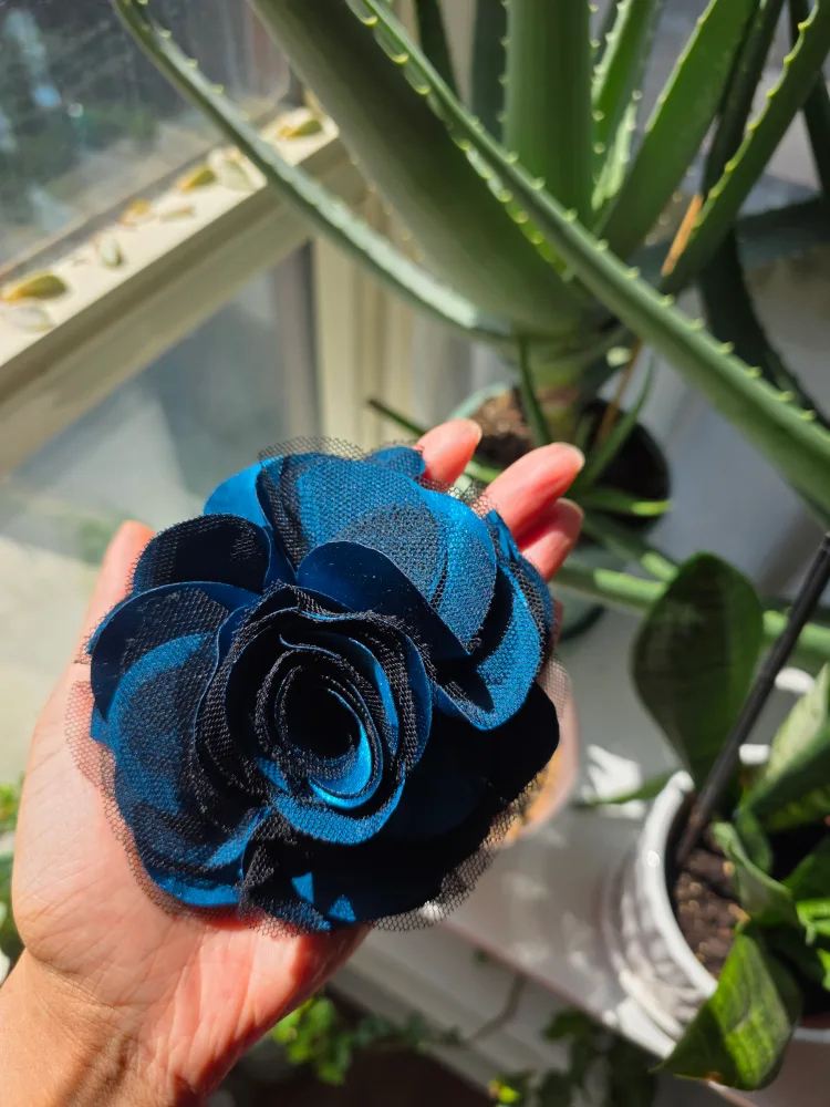 Satin and tulle flower brooch clip image indicator(3)