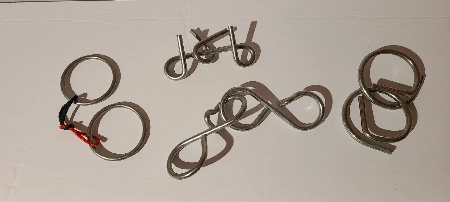 Metal Unlock Link Puzzles thumbnail