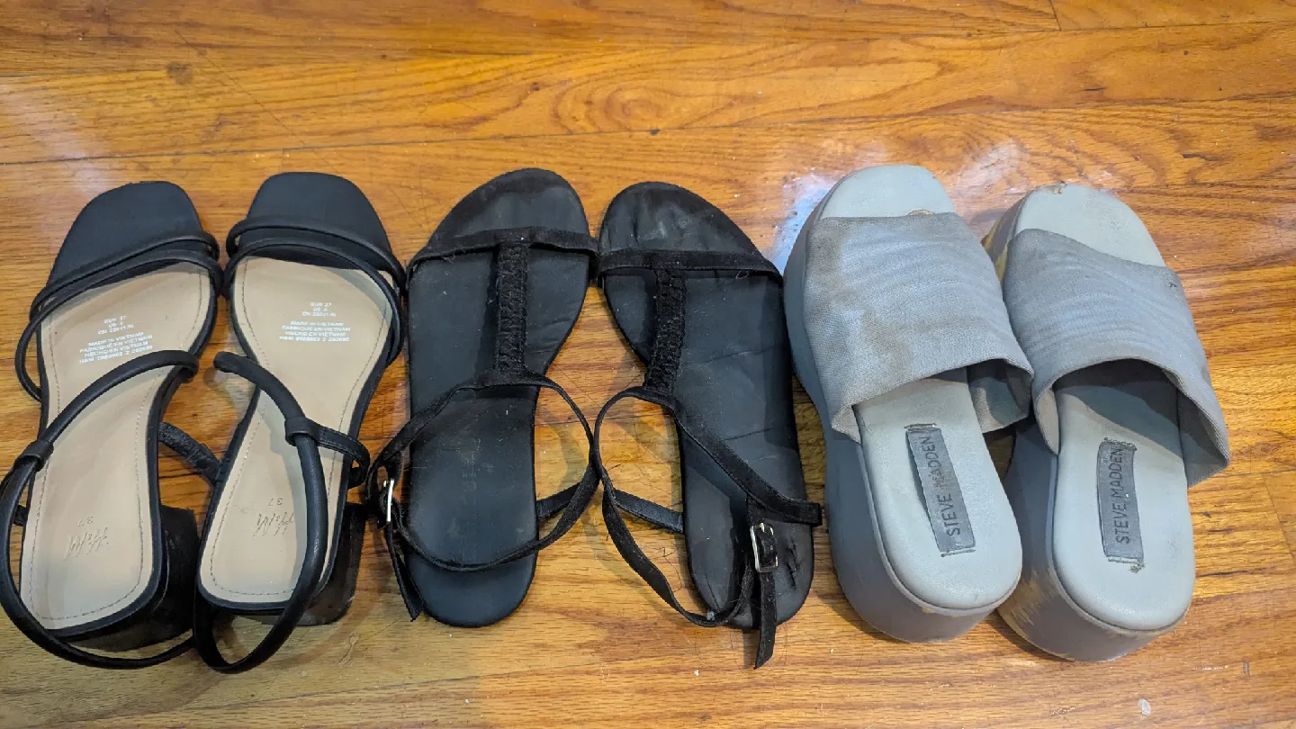 Assorted Women's Sandals - Size 6/6.5 thumbnail