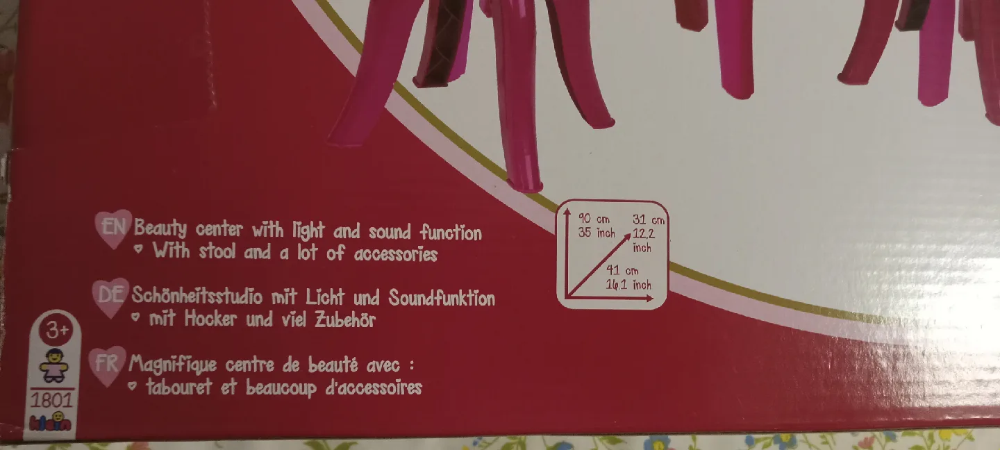 Princess Coralie Beauty Studio with Stool image indicator(3)