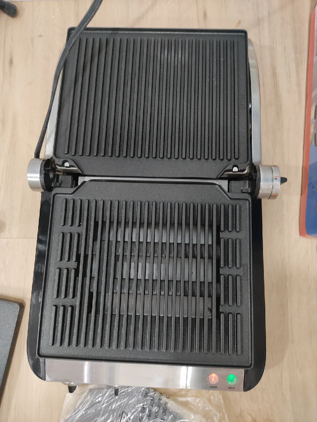 Wolfgang Puck 13-inch Indoor Electric Grill/Griddle image indicator(7)