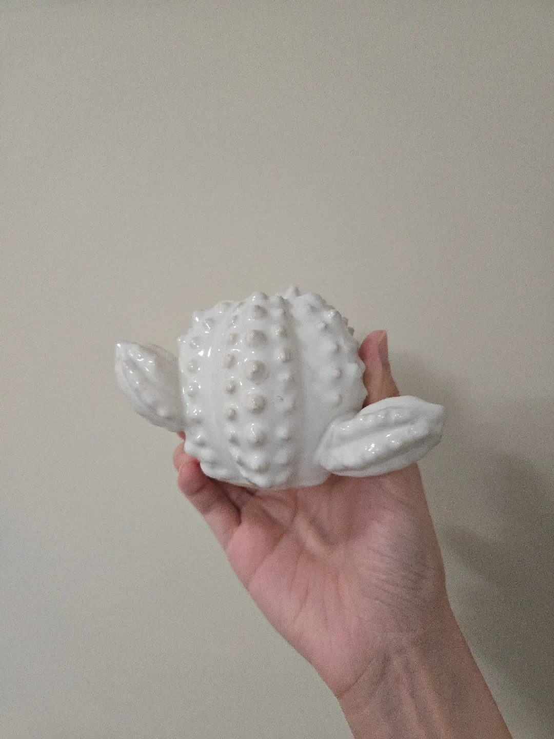 White Ceramic Cactus Vase 🥕 thumbnail