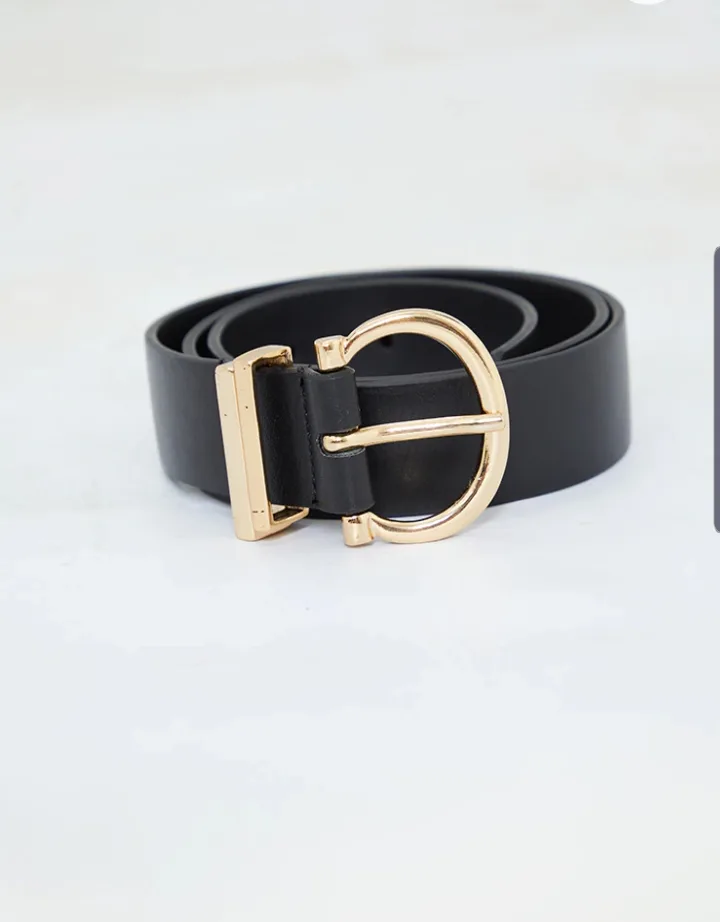 PrettyLittleThing Black Belt with Gold Buckle thumbnail