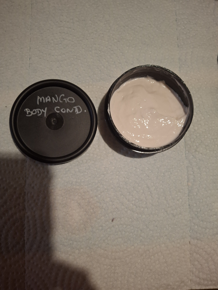 Lush Mango Kulfi Body Conditioner - photo 3