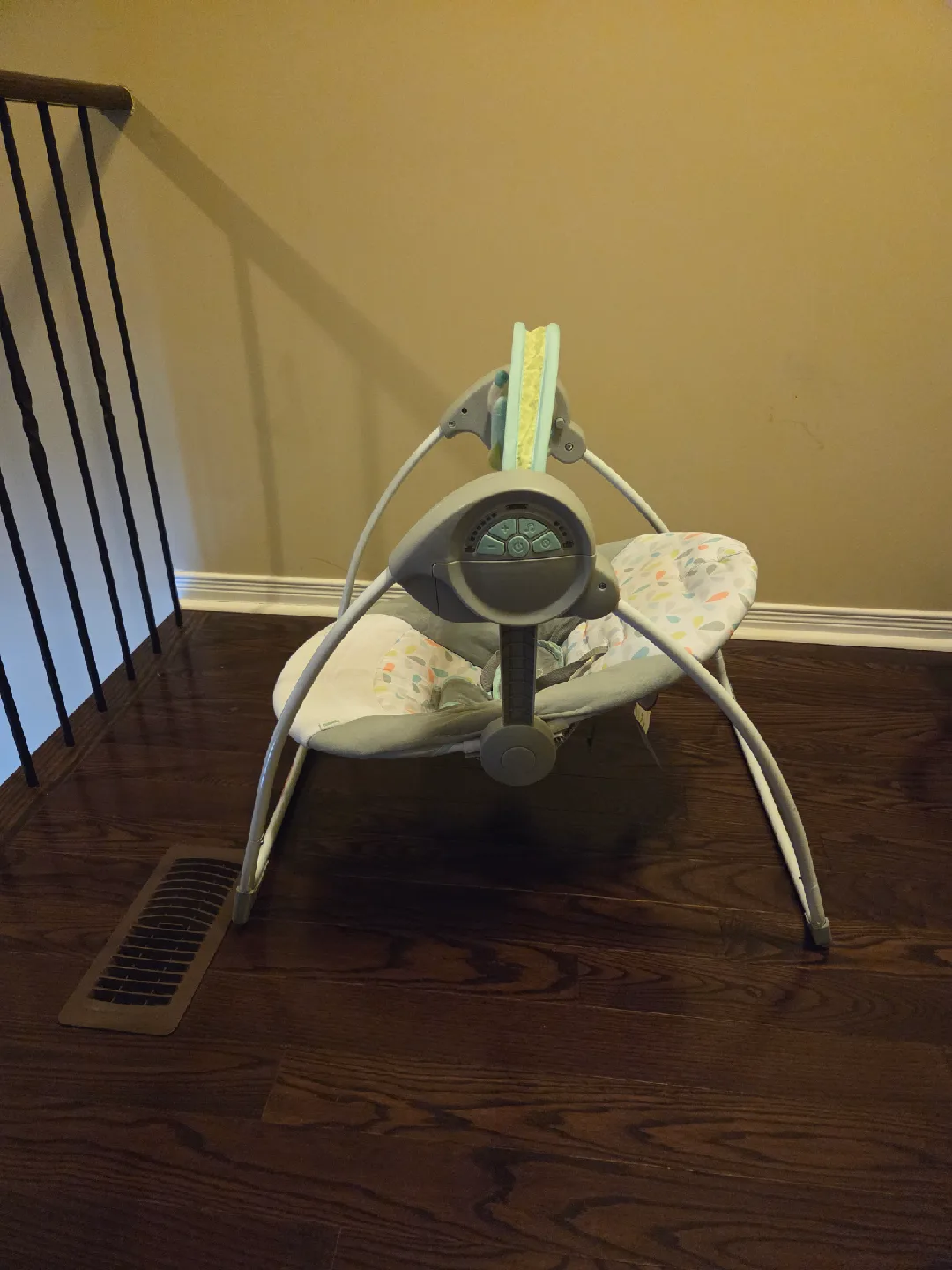 Ingenuity Baby Swing image indicator(2)