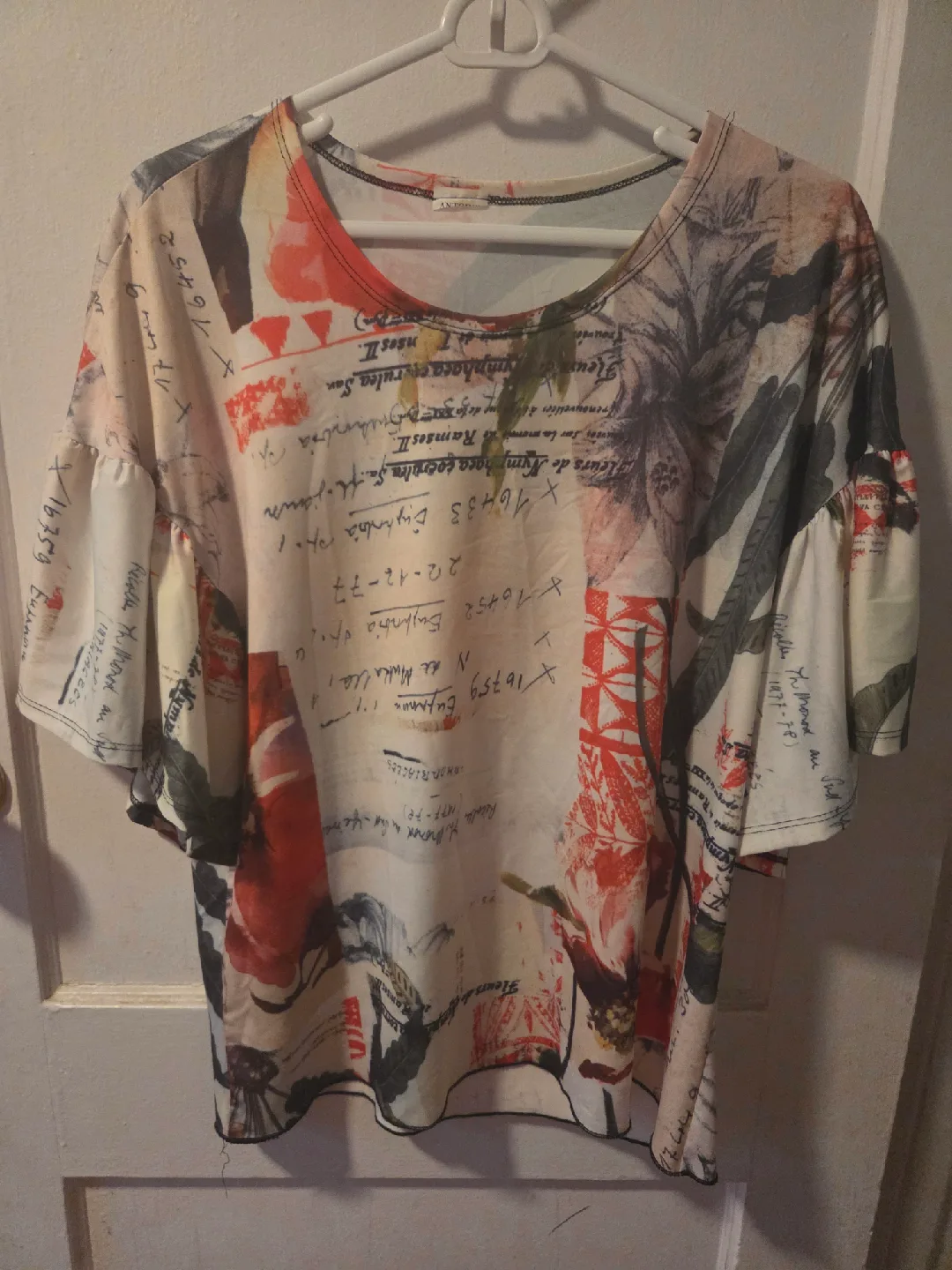 Antonelli Women's Printed T-Shirt thumbnail