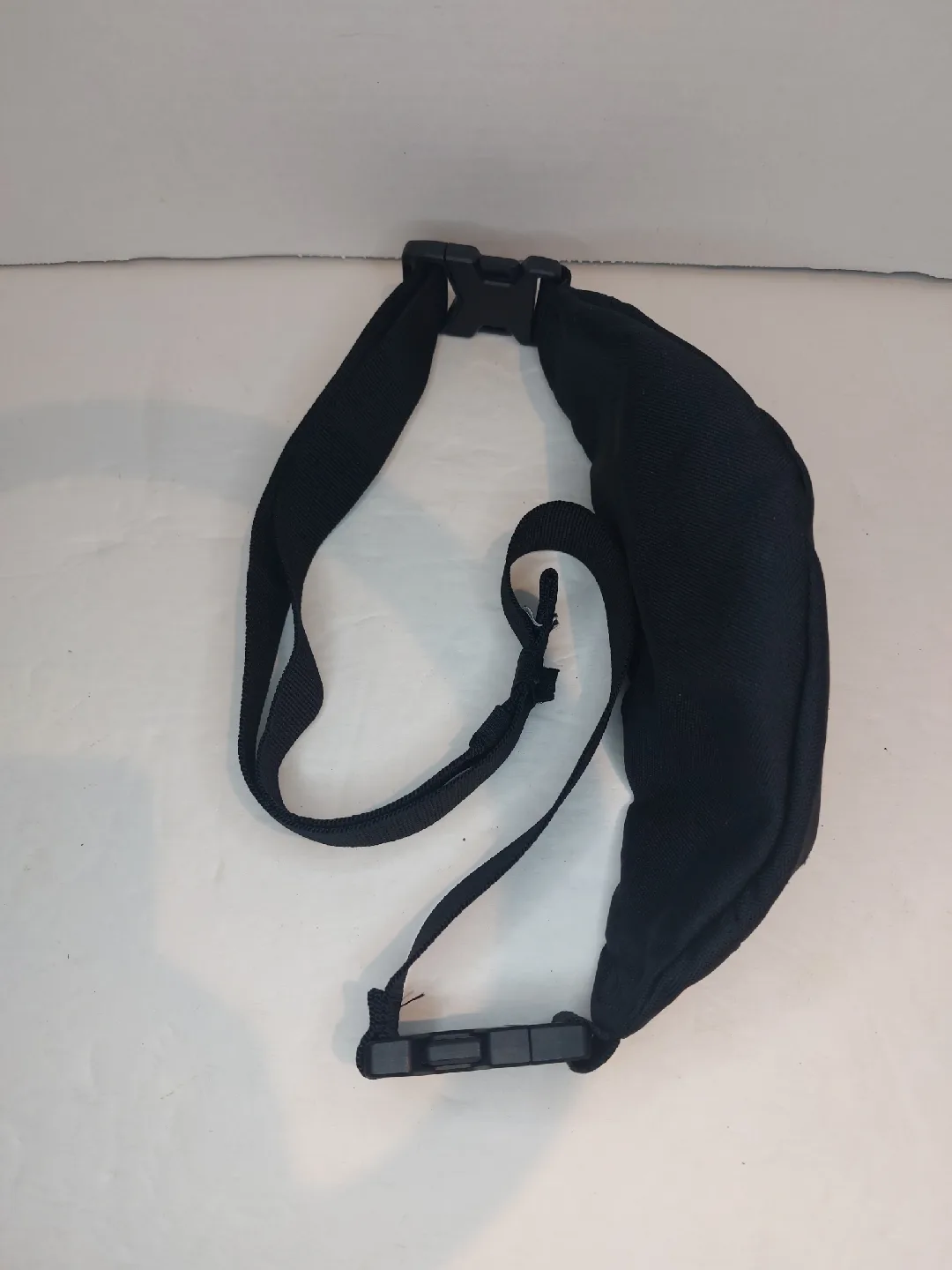 Nike Black Fanny Pack image indicator(2)