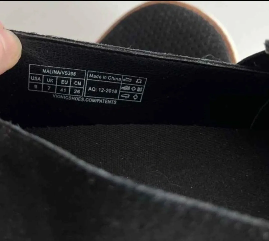 Vionic Malina Slip-On Shoes - Black, Size 9 image indicator(3)
