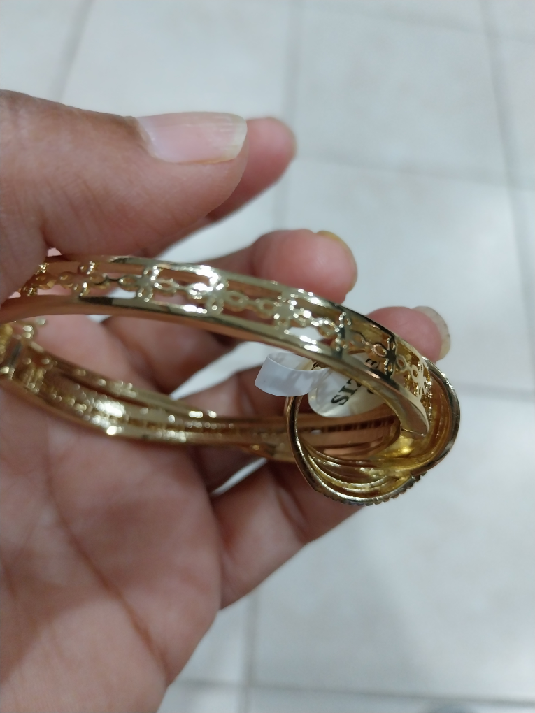 Gold Bangle Bracelet - photo 5