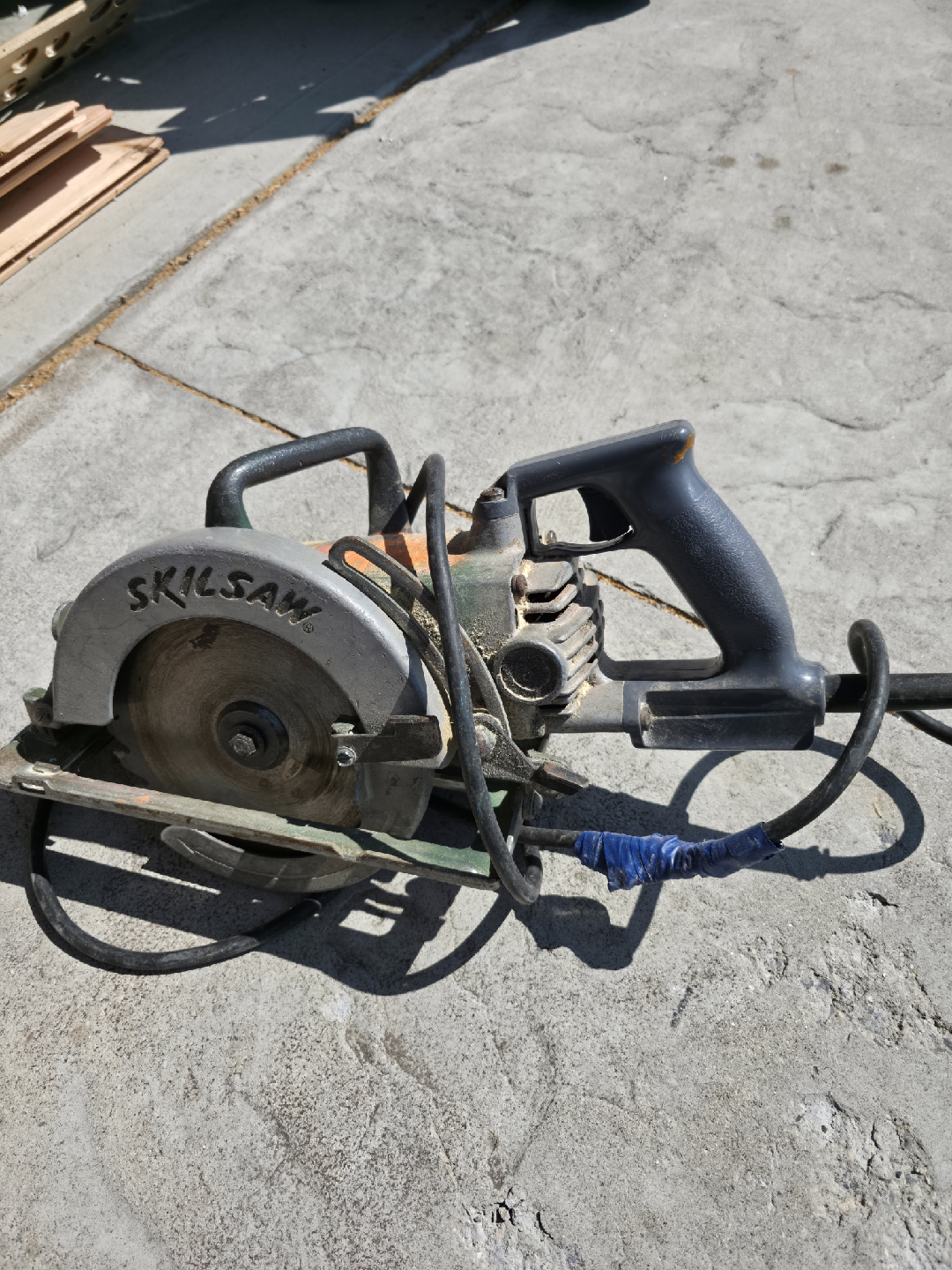 Skilsaw Circular Saw