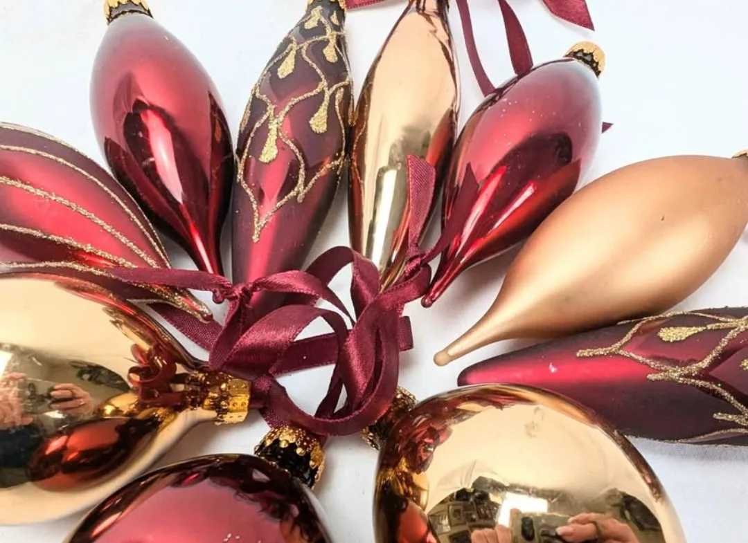 Mixed Teardrop Christmas Tree Ornaments thumbnail