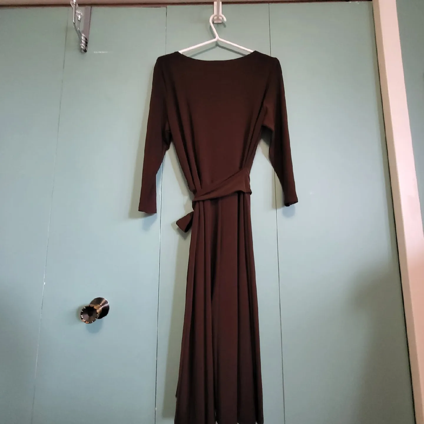 Evan-Picone Brown Wrap Dress - Size 12 image indicator(3)